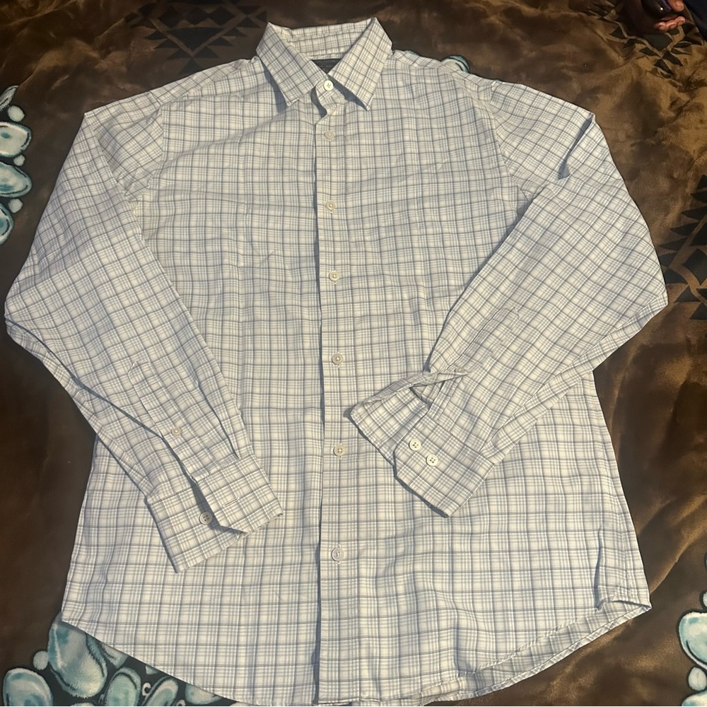 Banana Republic MenMedium( 15-15.5) Blue &White Plaid Casual Button Down Shirt